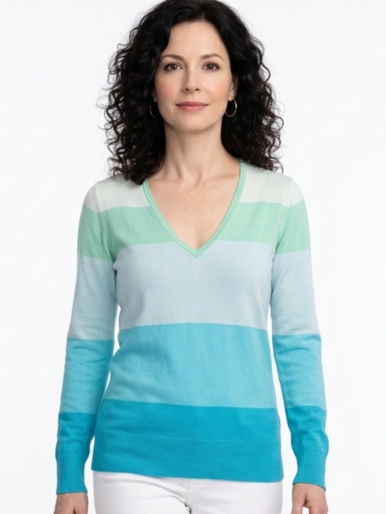 New York & Company Sweaters - New York & Company Green Color Block V-neck Long Sleeve Lightweight Sweater